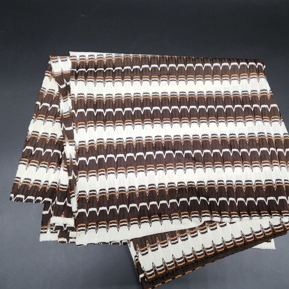 1970s Knit Stretch Apparel Fabric Geometric 50" Wide 1 Yard 10" Brown White - Picture 2 of 5